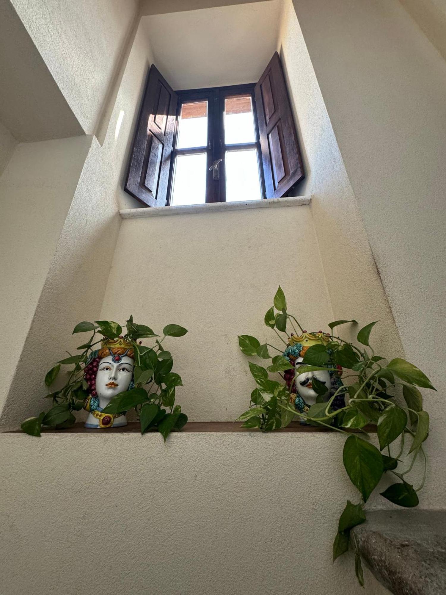 B&B Rivellini โตรเปอา ภายนอก รูปภาพ