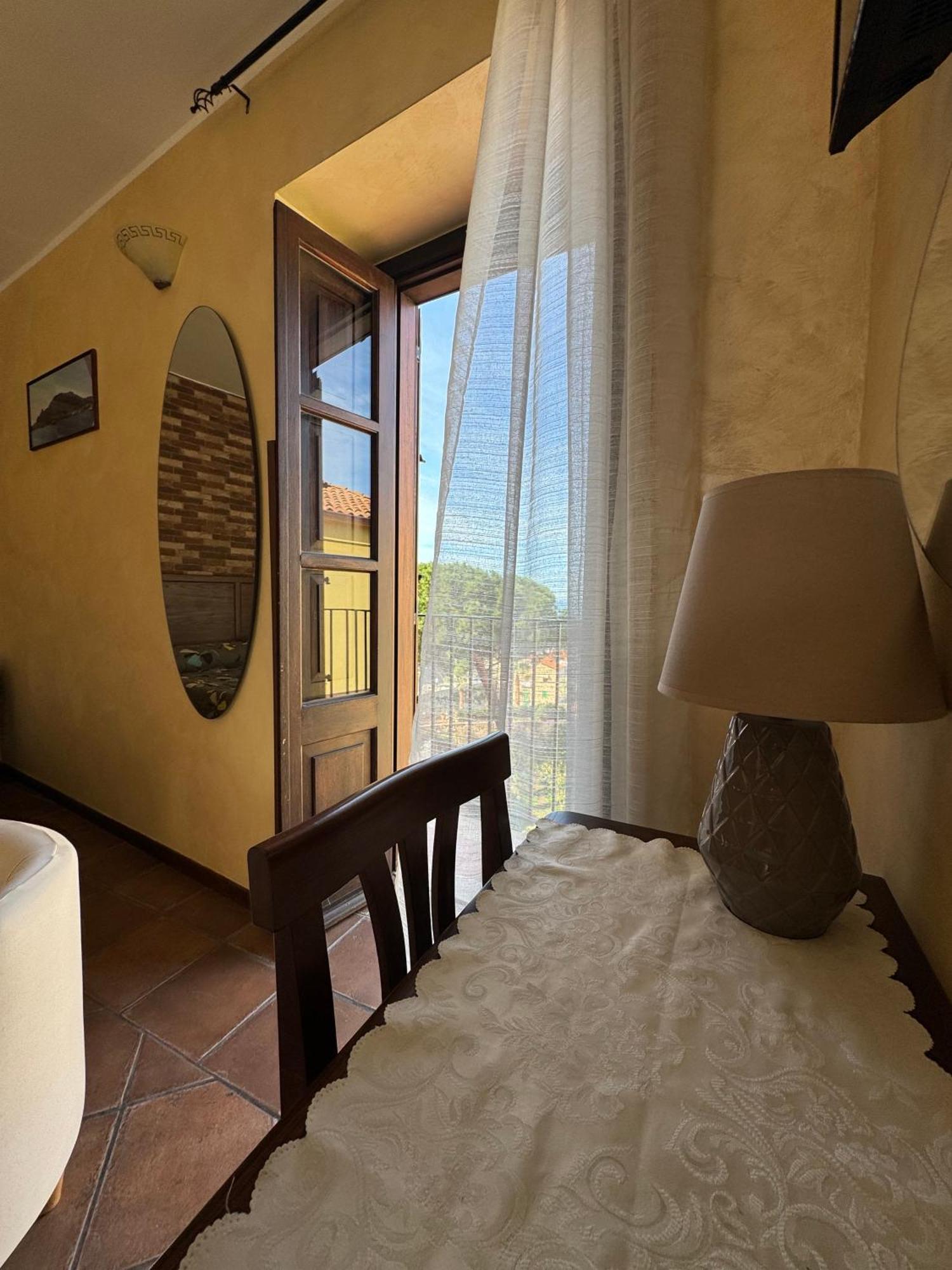 B&B Rivellini โตรเปอา ภายนอก รูปภาพ