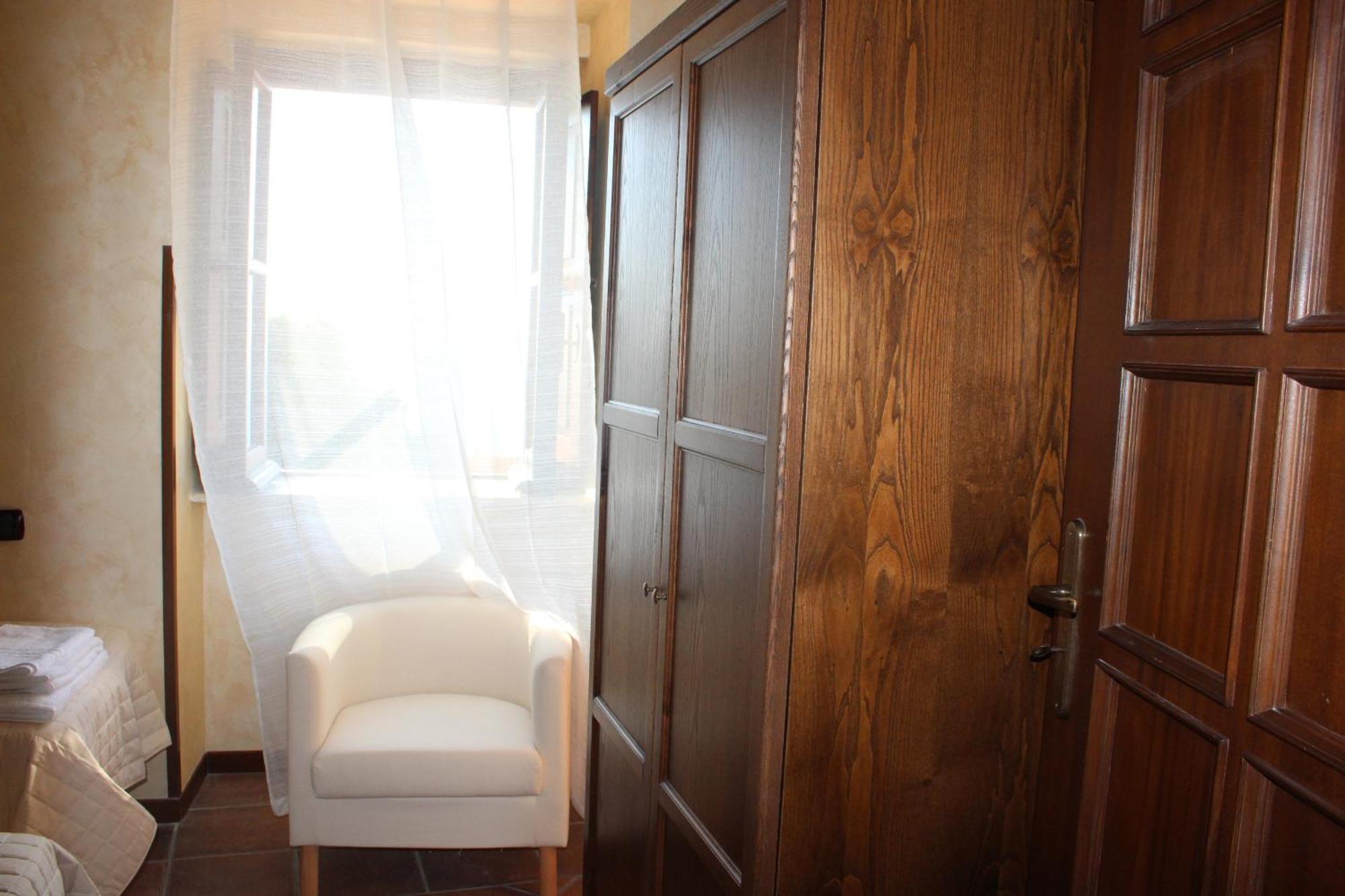 B&B Rivellini โตรเปอา ภายนอก รูปภาพ