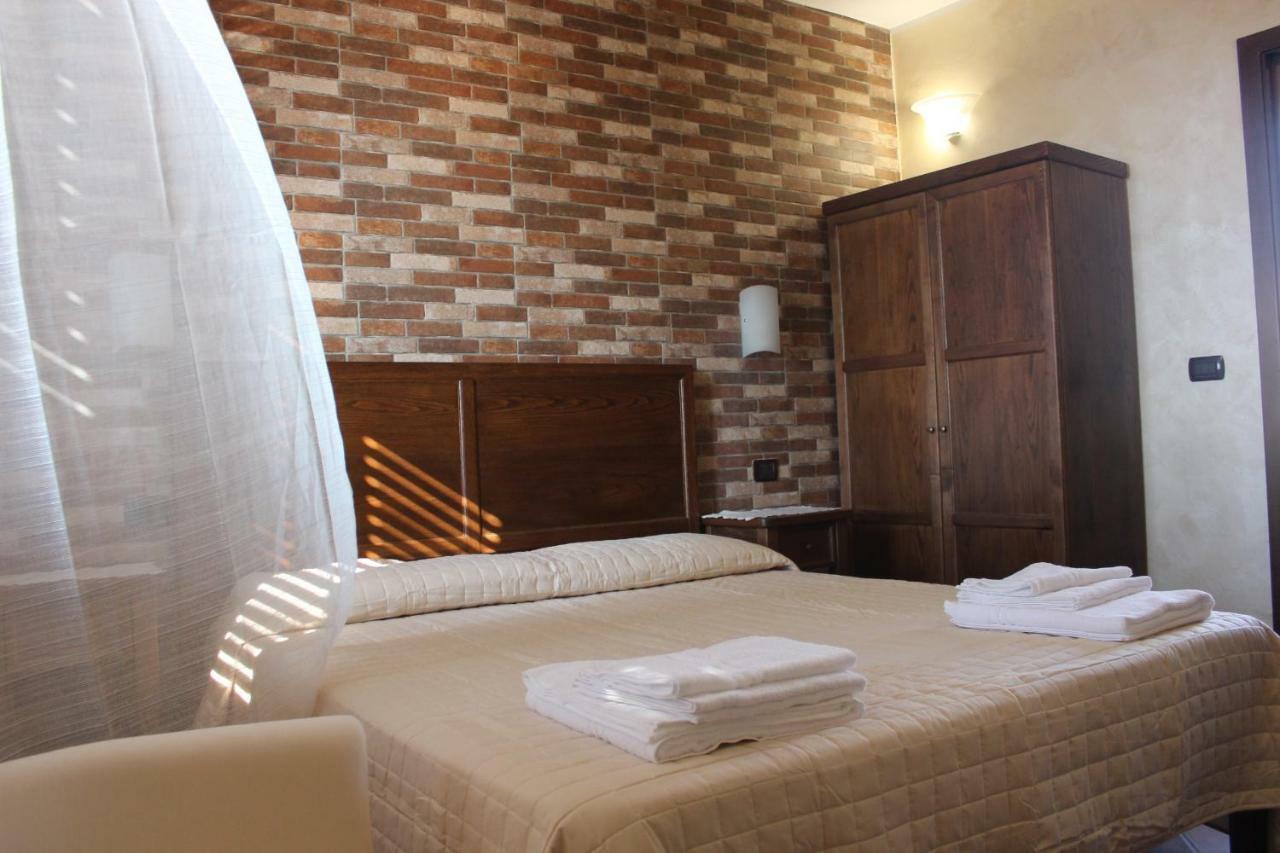 B&B Rivellini โตรเปอา ภายนอก รูปภาพ